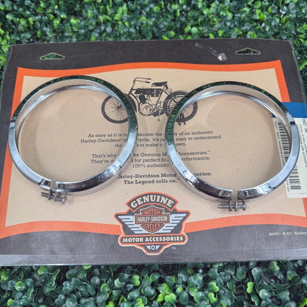 Harley-Davidson Passing Lamp Trim Ring Pair Chrome 69622-99B